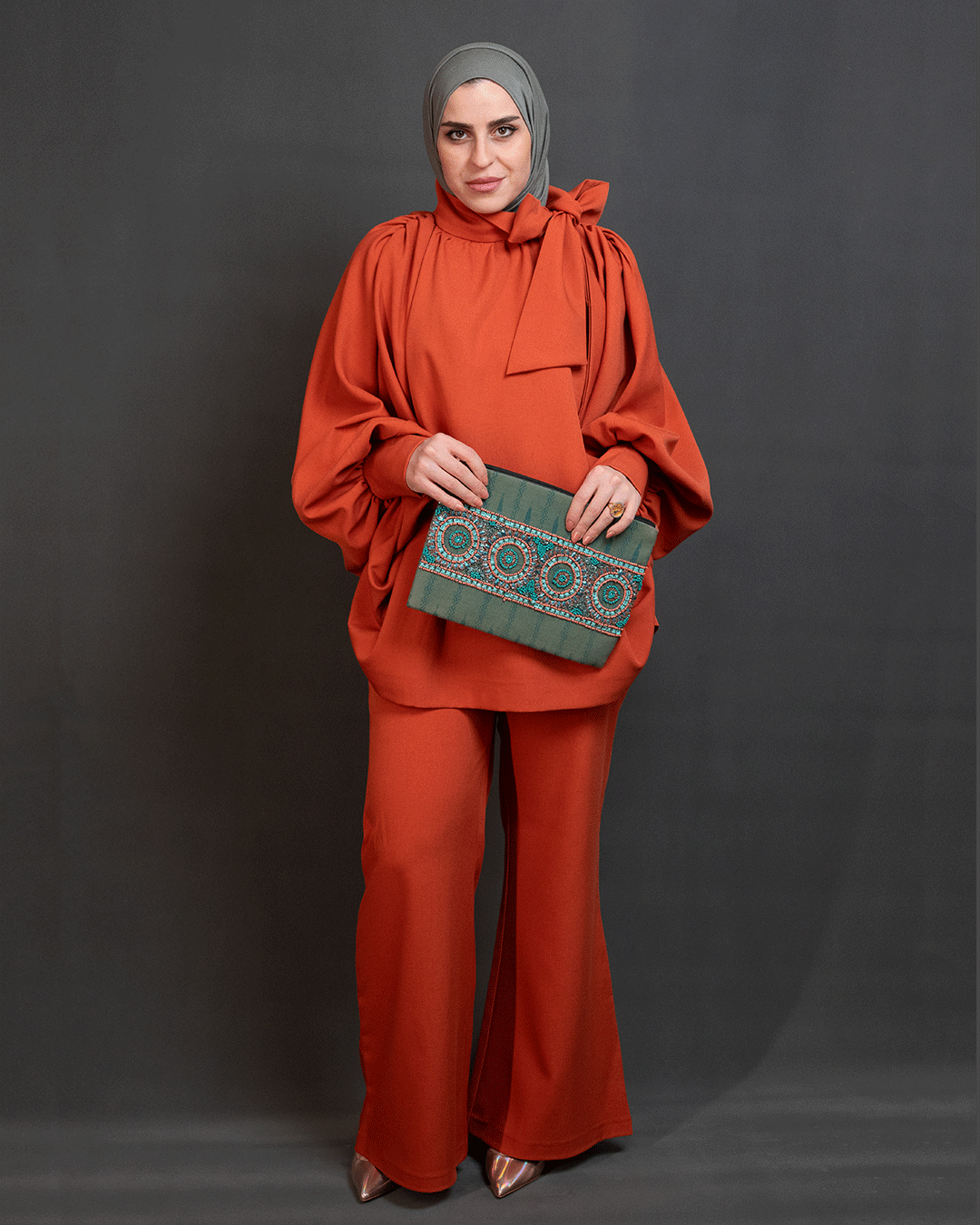 طقم - الصورة 12