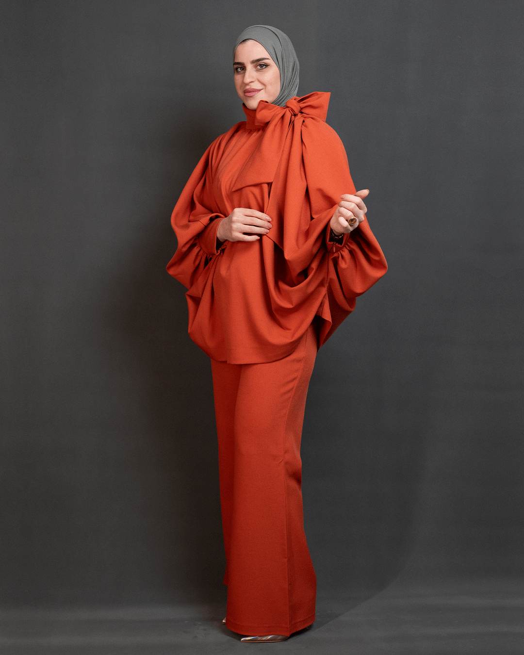 طقم - الصورة 2